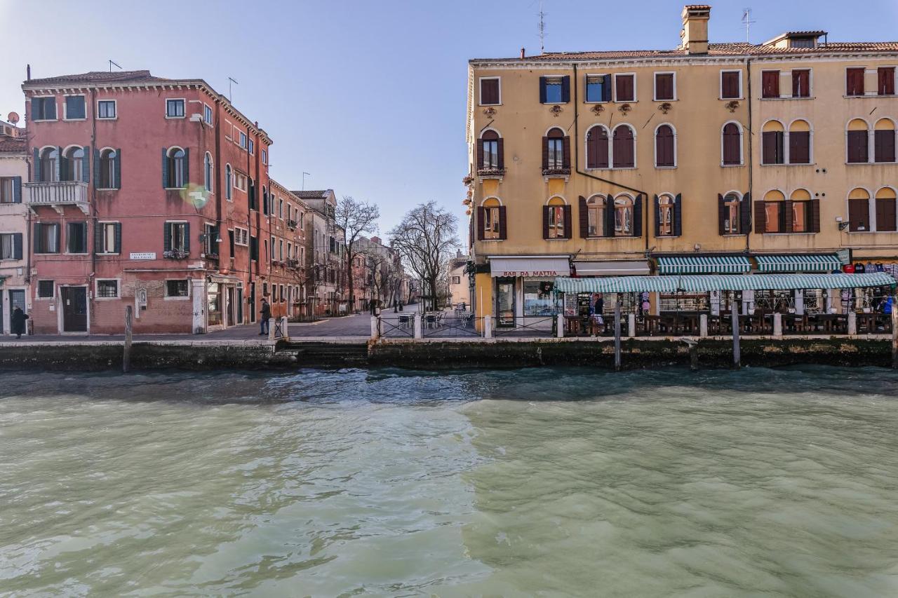 Santa Croce Wonderful البندقية المظهر الخارجي الصورة